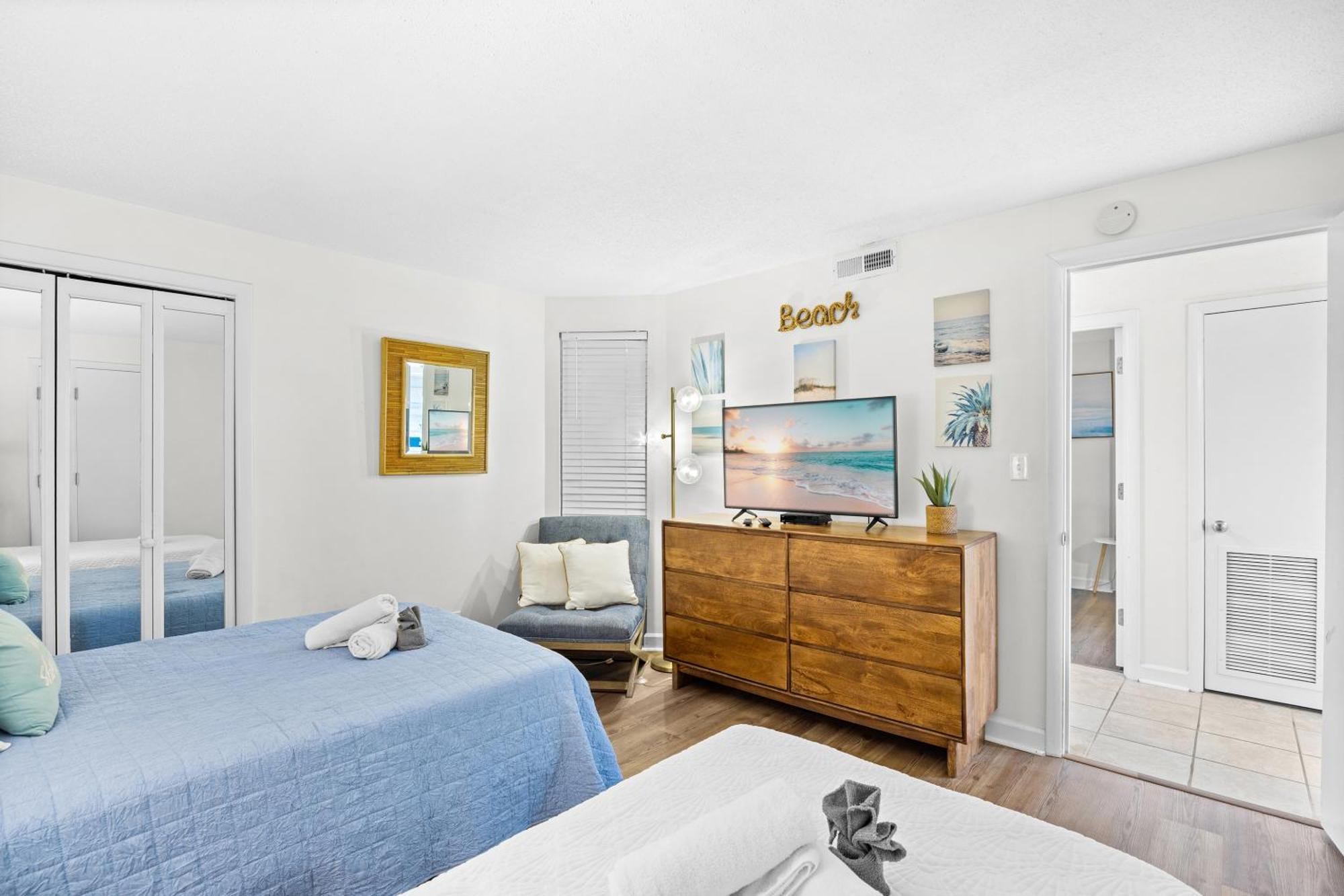 Direct Ocean Front 3br 3ba Front Apartment