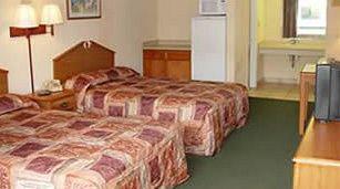 Happy Motel