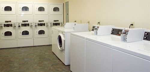 Woodspring Suites Hotel 2*