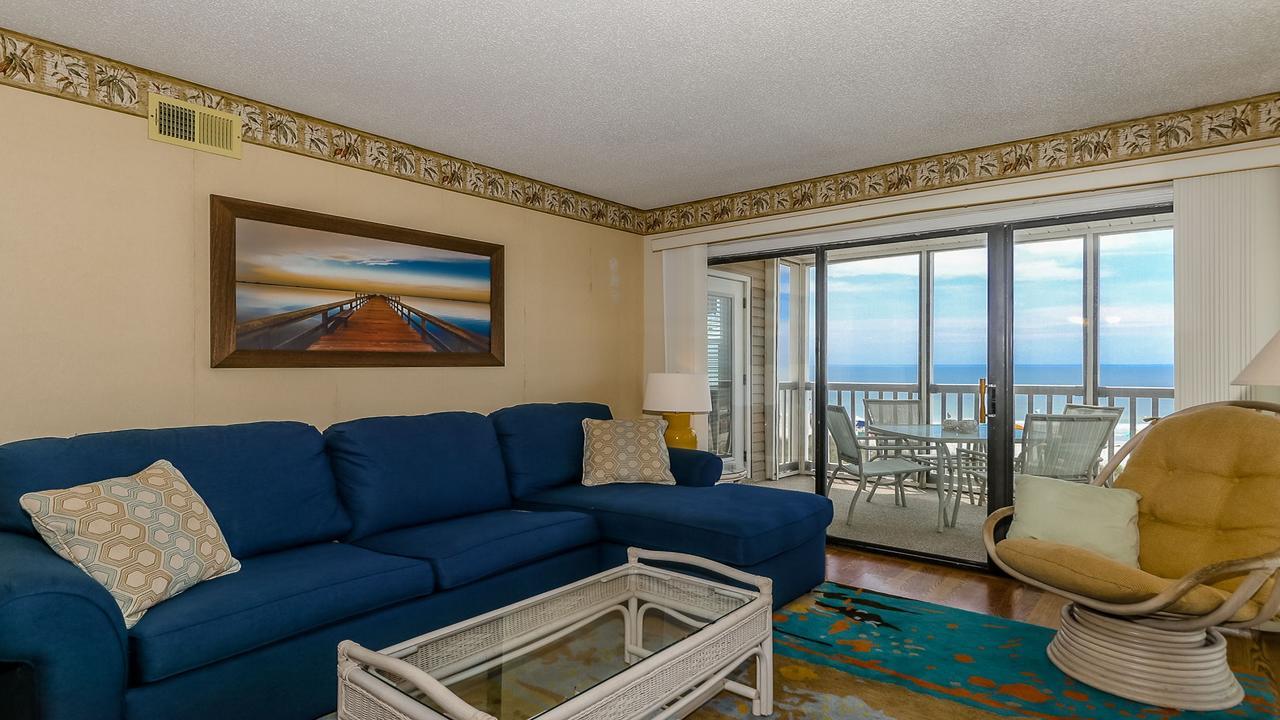 Oceanfront 3 Bedroom 2.5 Bath Wifi, Pool, W/d Myrtle Beach