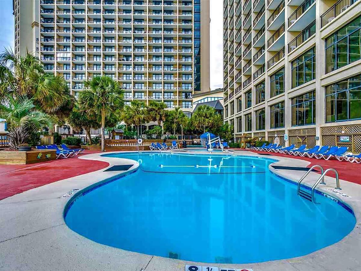 Magnificent Views From This 15th Floor 1br 1ba