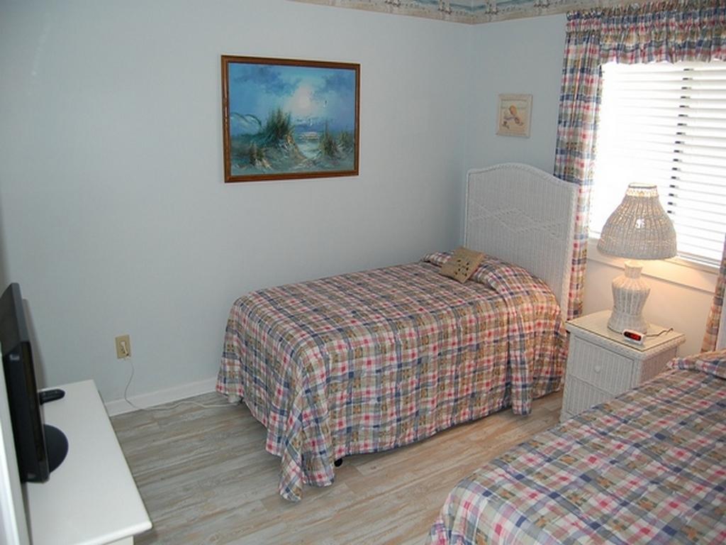 Apartment Shipwatch Pointe *