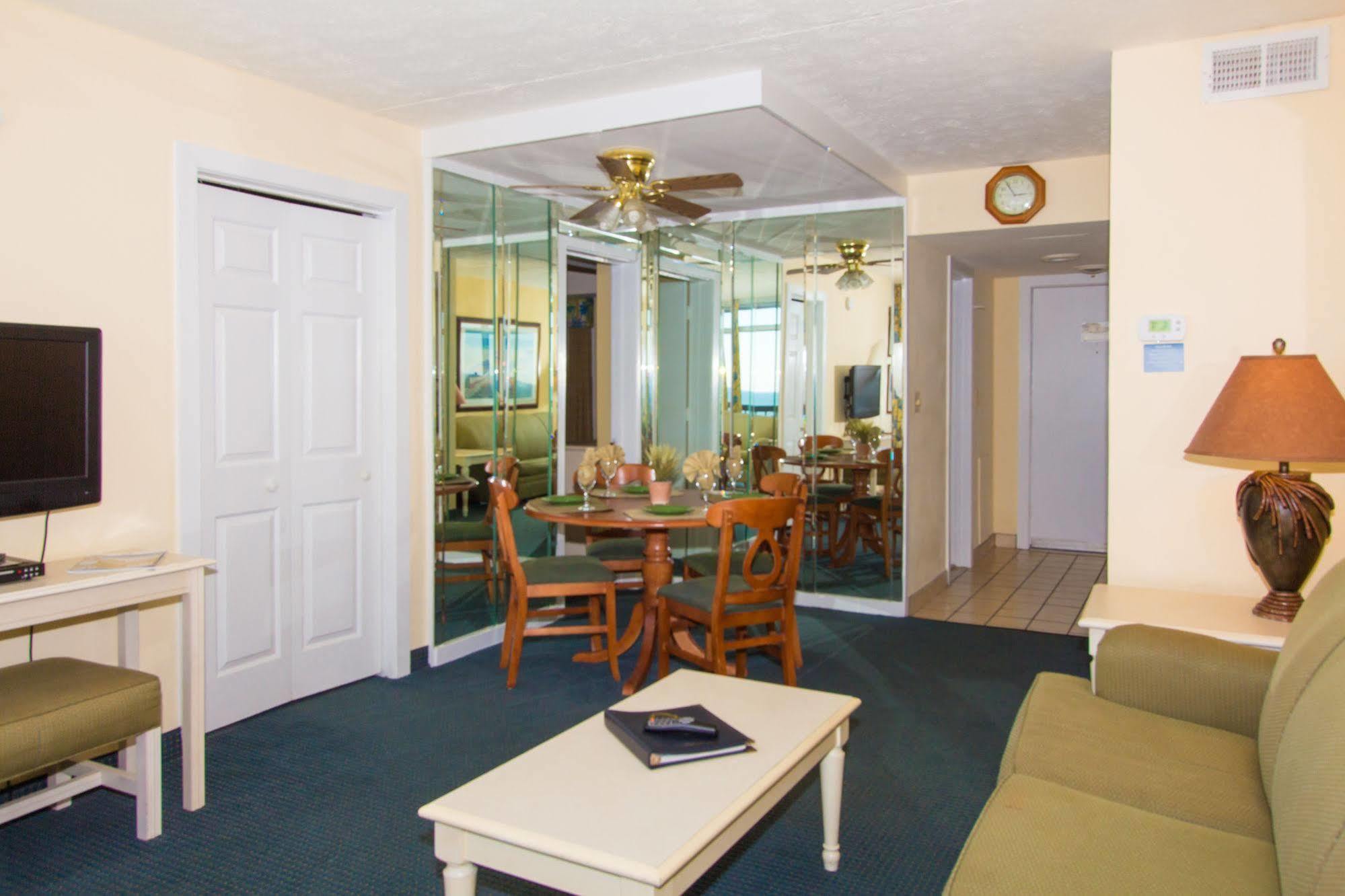 Hotel Schooner And Racquet Club By Capital Vacations
