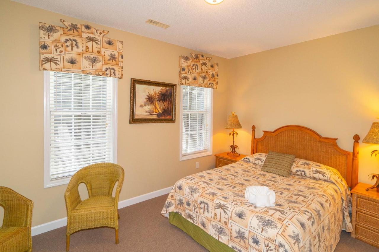 Pink Paradise Five Bedroom