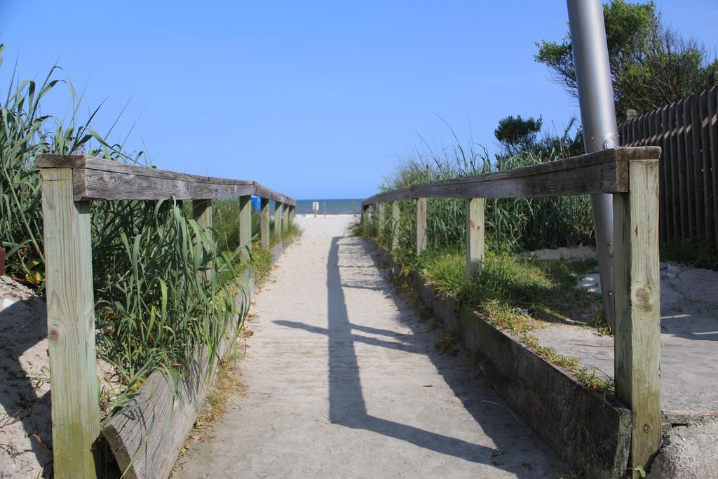 Jade Tree Cove Hotel 3*