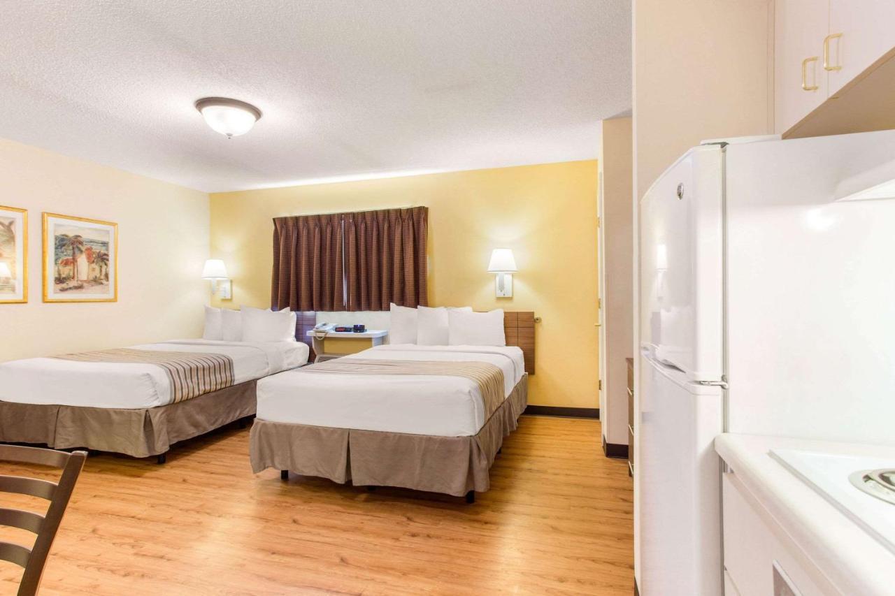 6 Myrtle Beach, Sc Hotel 4*