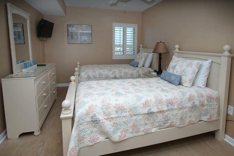 Apartment Paradise Pointe 8c