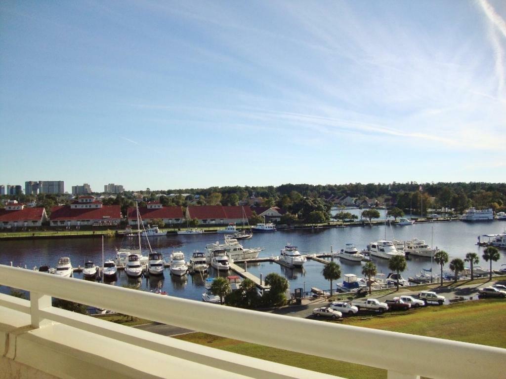 Yacht Club #1-703 Apartment