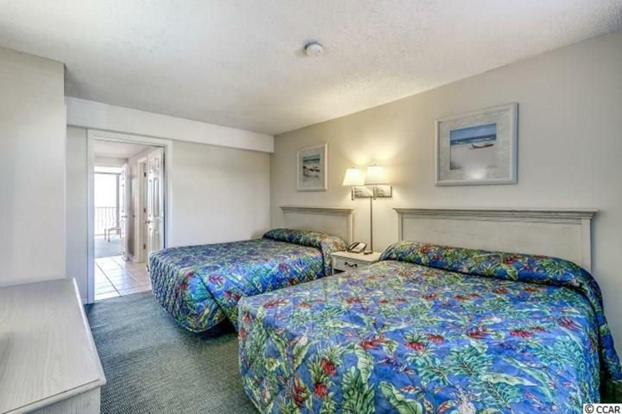 Apartment Palms 2nd Floor! *