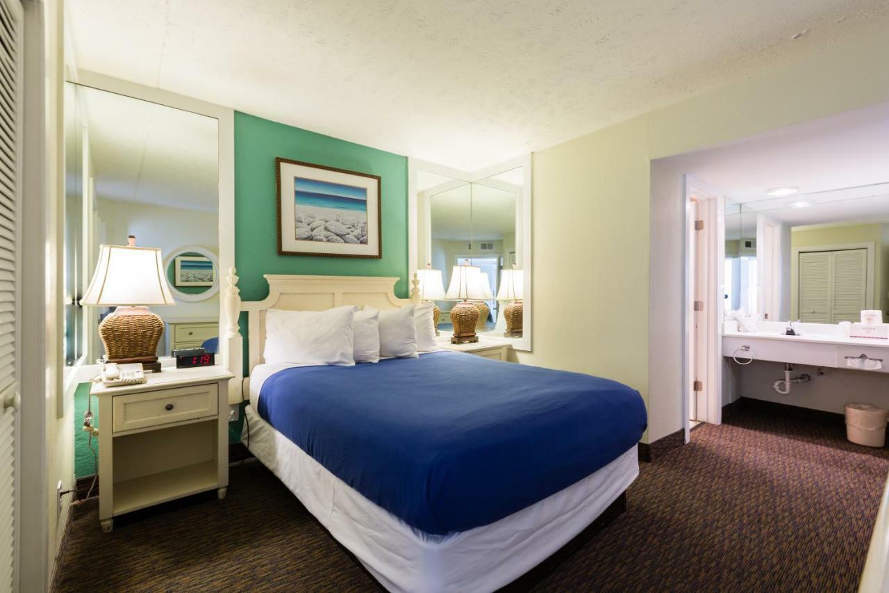 Schooner And Racquet Club By Capital Vacations Hotel