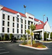 Hampton Myrtle West Hotel