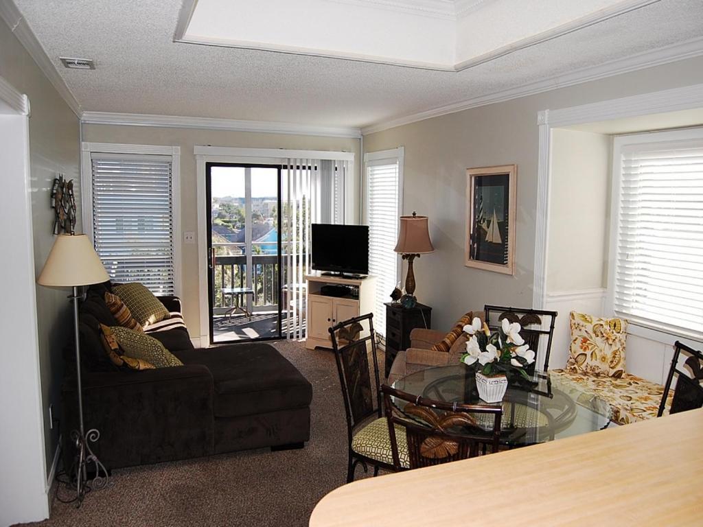 Pelicans Landing-pelicans Watch Apartment