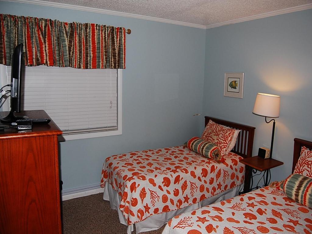 Pelicans Landing-pelicans Watch Apartment