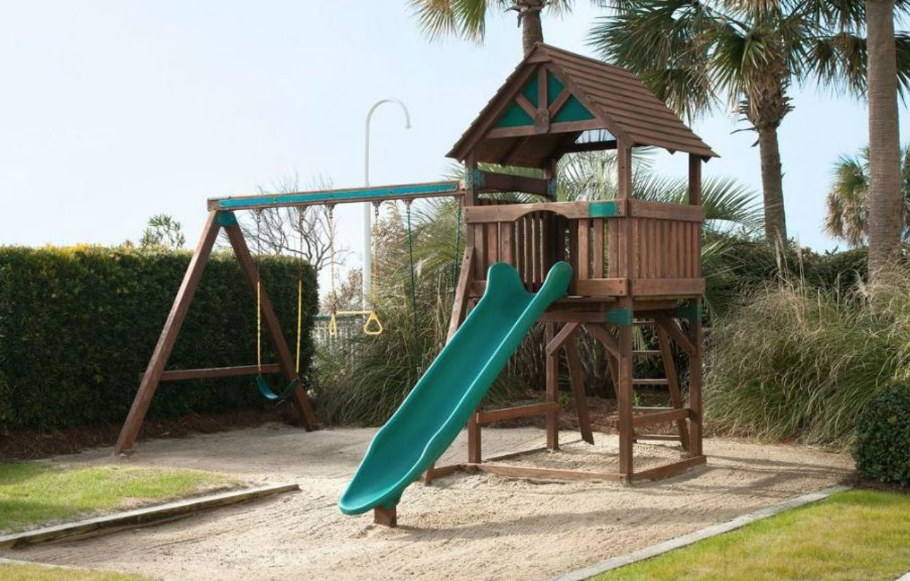Hampton & Myrtle Oceanfront Hotel