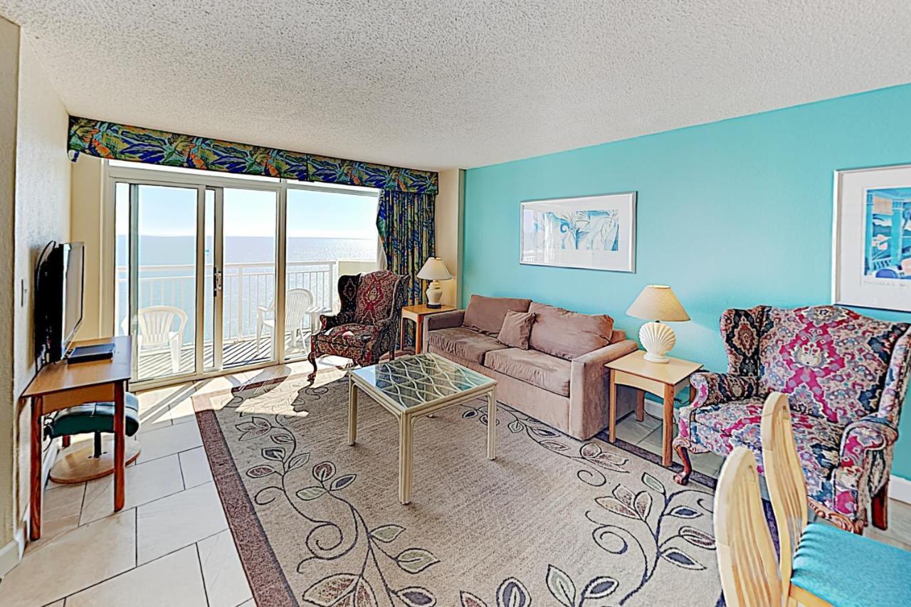 New Listing! Beachfront With Epic Amenities