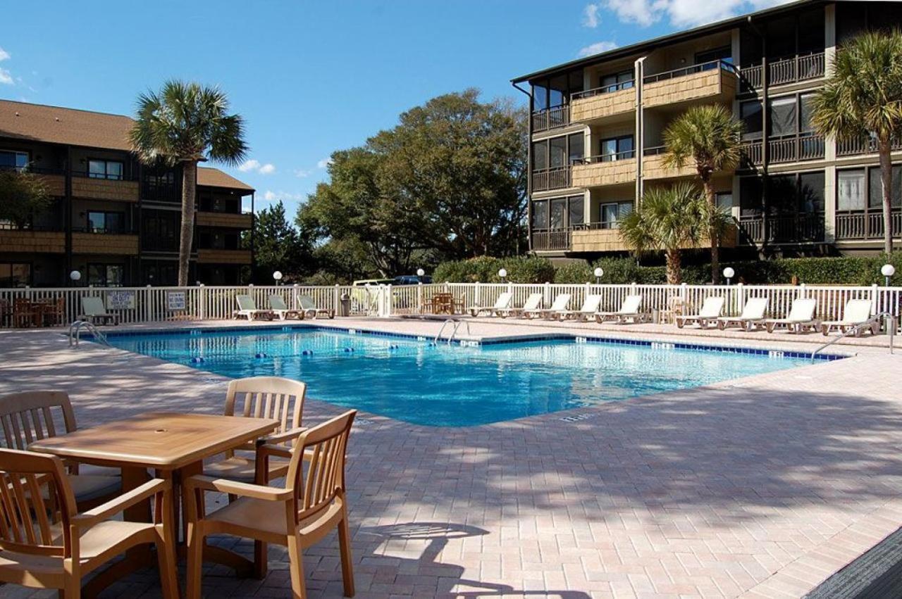 Mariners Cove 335 D *