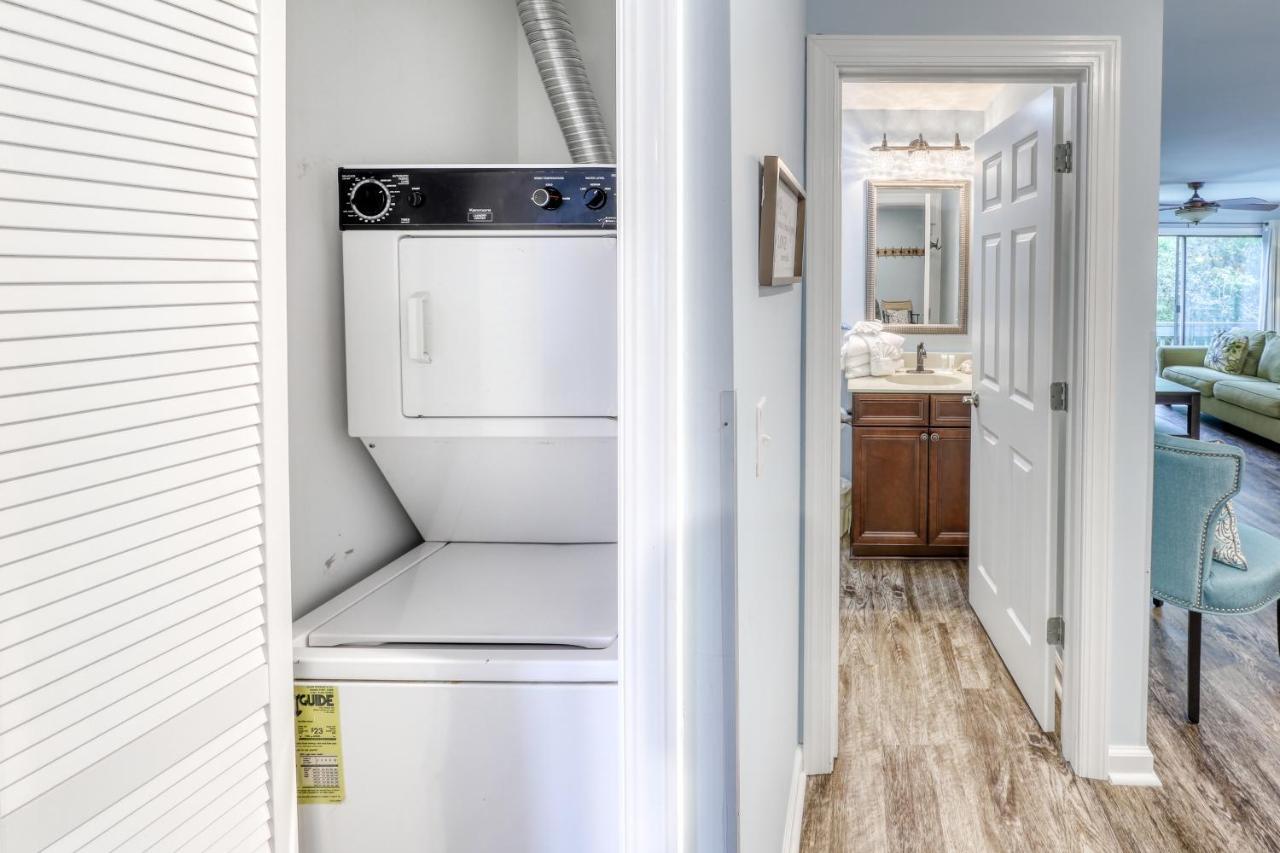 204 Dry Dock Apartment *