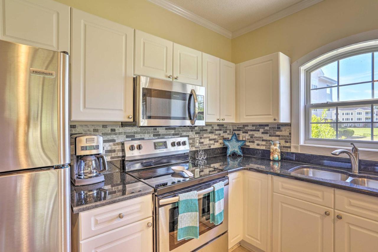 Apartment With Patio About 2 Miles To Boardwalk!