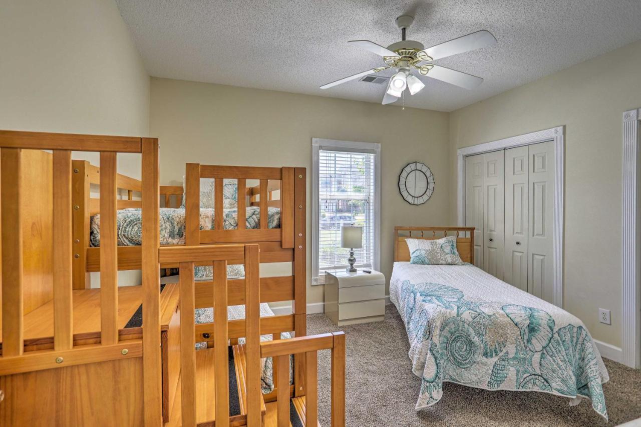 Apartment With Patio About 2 Miles To Boardwalk! *