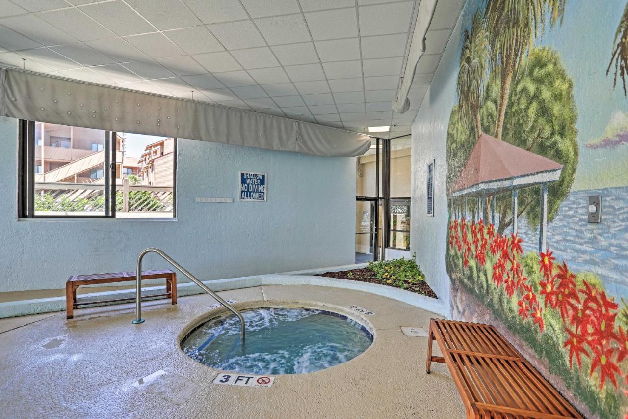 Romantic Summer Getaway With Community Pool Access Apartment *