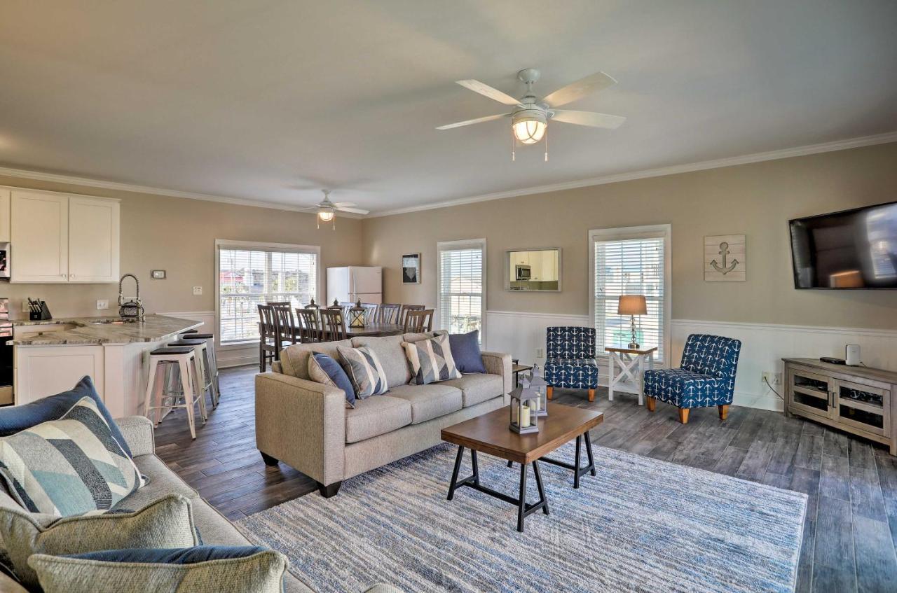Spacious Murrells Inlet Hub With Pool, Walk To Shore Myrtle Beach