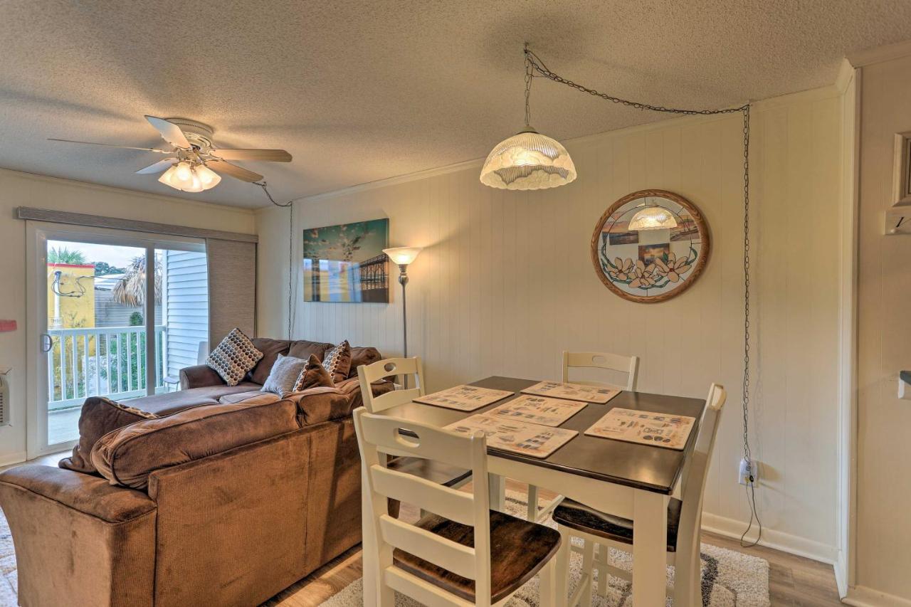 Bright North Myrtle Walk To Beach! Apartment *