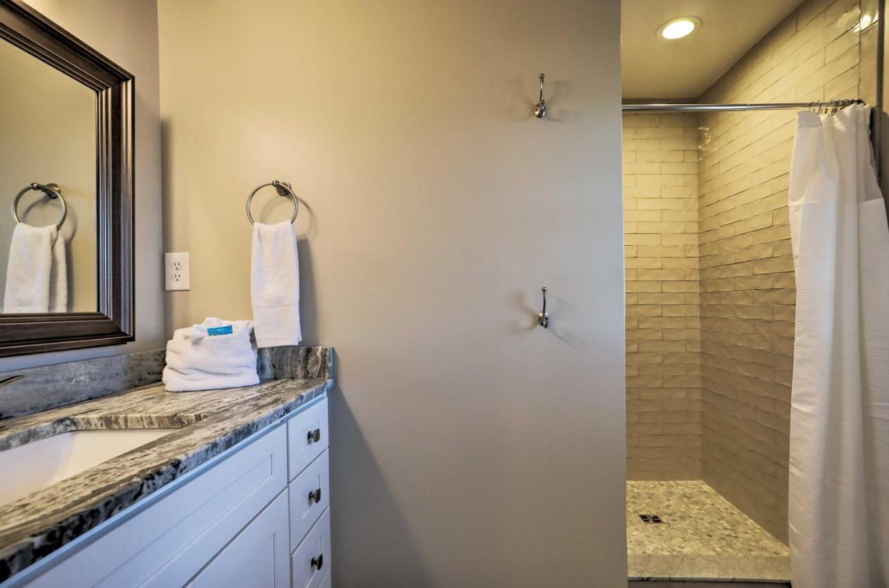 Spacious Murrells Inlet Hub With Pool, Walk To Shore Myrtle Beach