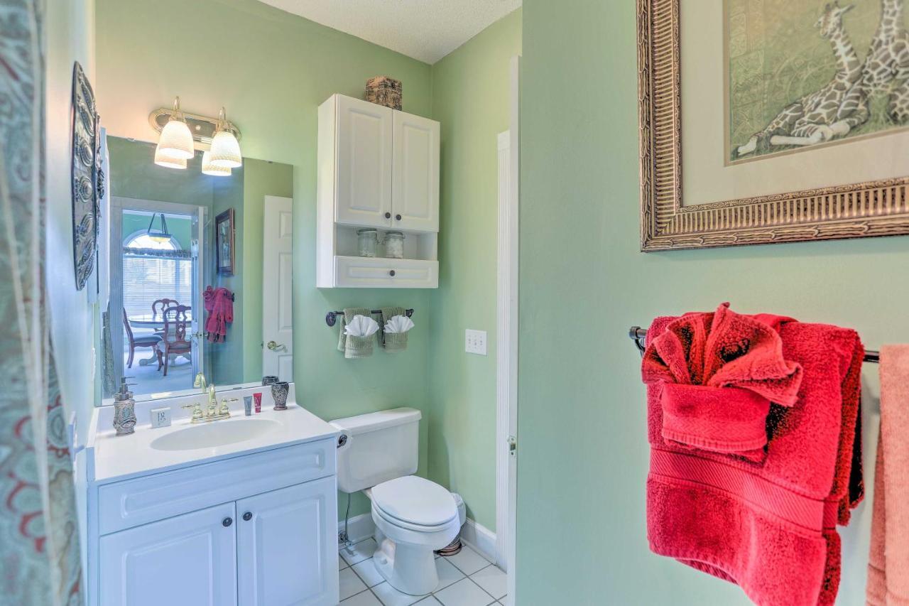 Apartment Myrtle With Community Pool Views! *