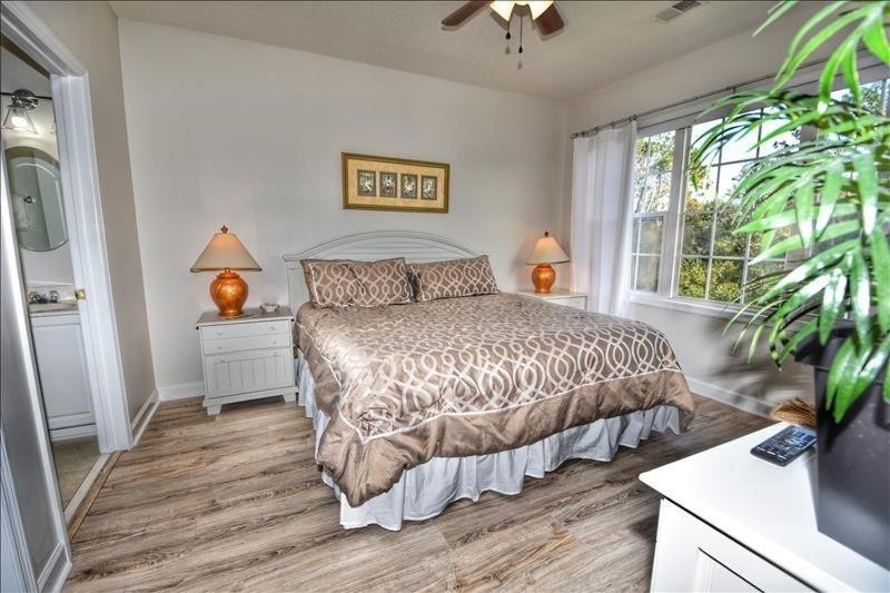 122 Ironwood Apartment