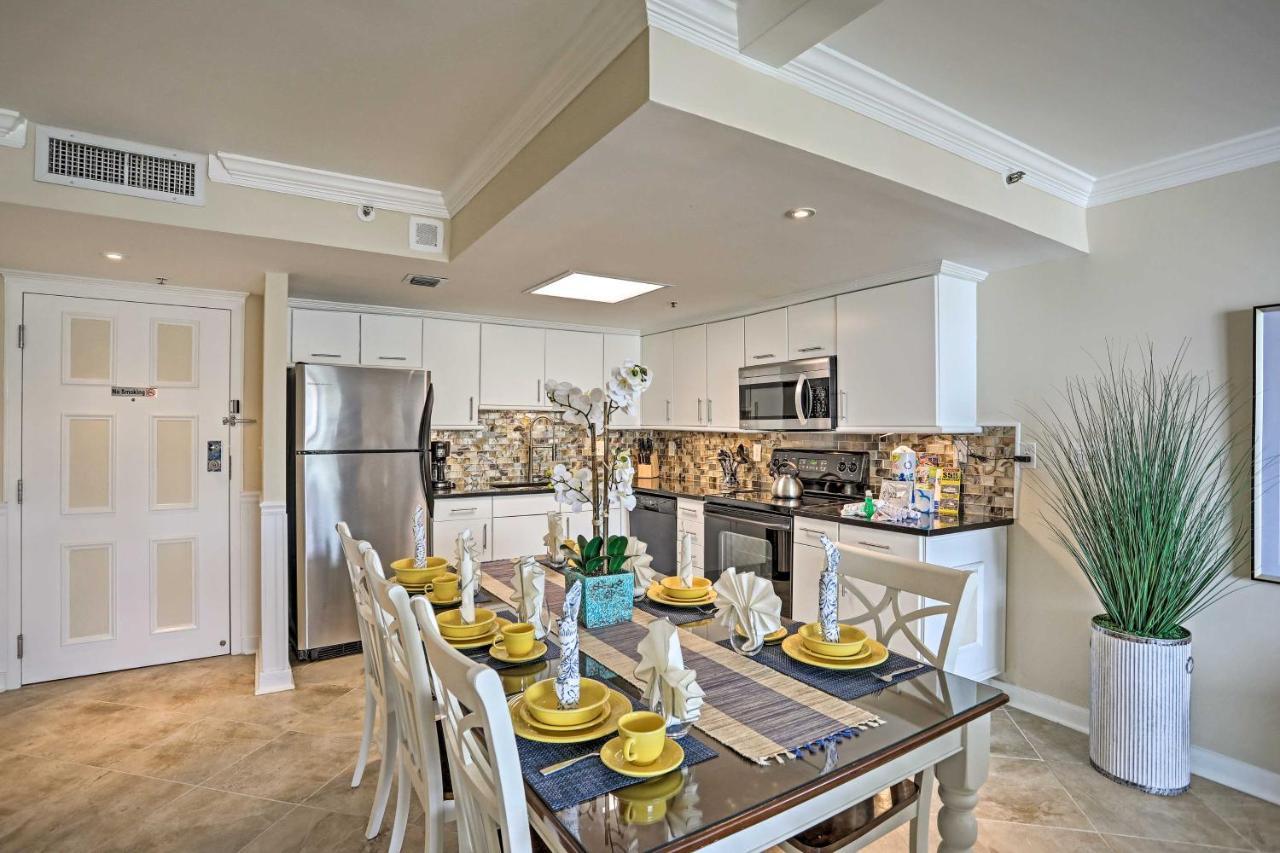 Beachfront With Amenities And Boardwalk!