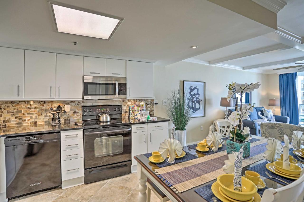 Beachfront With Amenities And Boardwalk! *