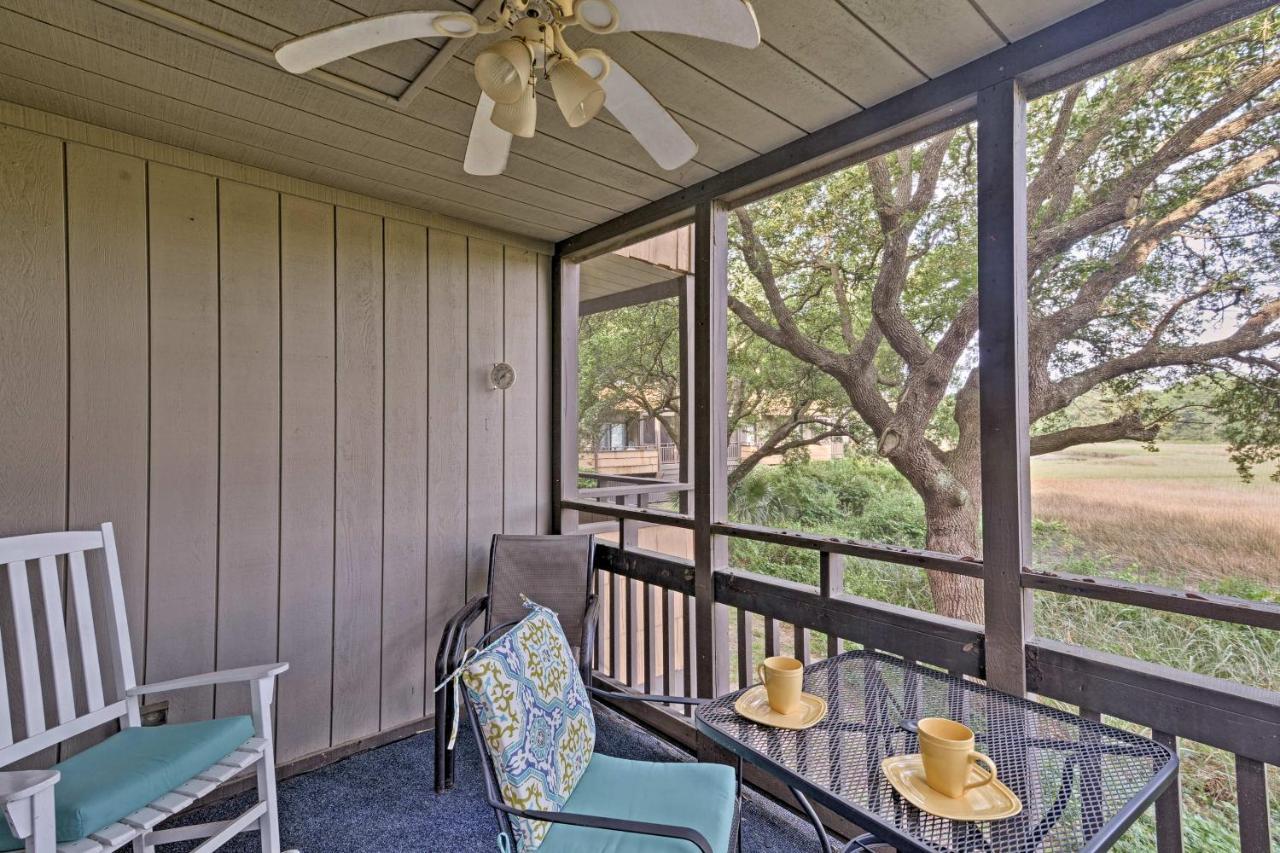 Oceanside With Pool Access And Patio *