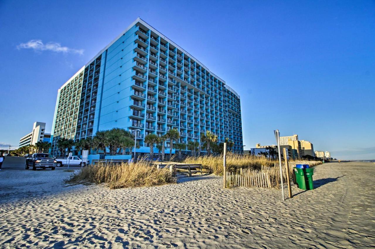 Apartment Sunny Beachfront Getaway With Balcony And Shared Pools *