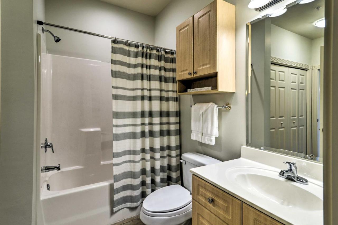 Beautiful Coastal With Pool And Close To Beach! Apartment
