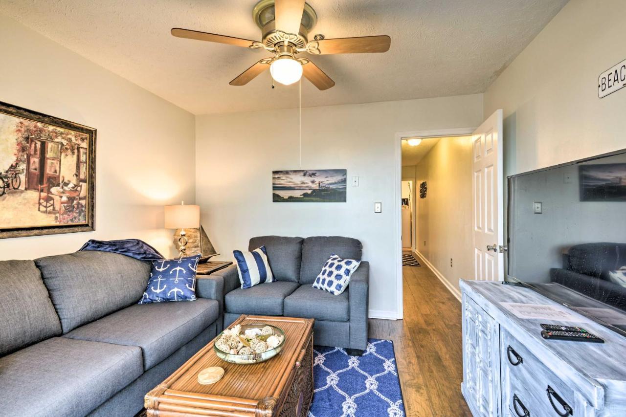 Apartment Cozy With Balcony And Ocean View Walk To Beach! *