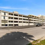 Days Inn By Wyndham Myrtle Beach-Grand Strand