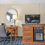 Days Inn By Wyndham Myrtle Beach-Grand Strand