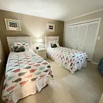 21C Richmond Park Villa