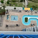 Oceanfront Luxury 2Br King Suite Atlantica Resort