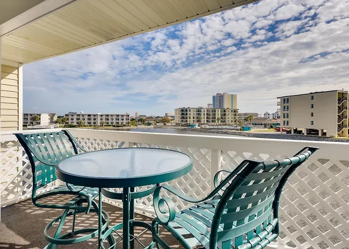 Nmb Condo Walk To The Beach Or Use The Pool!