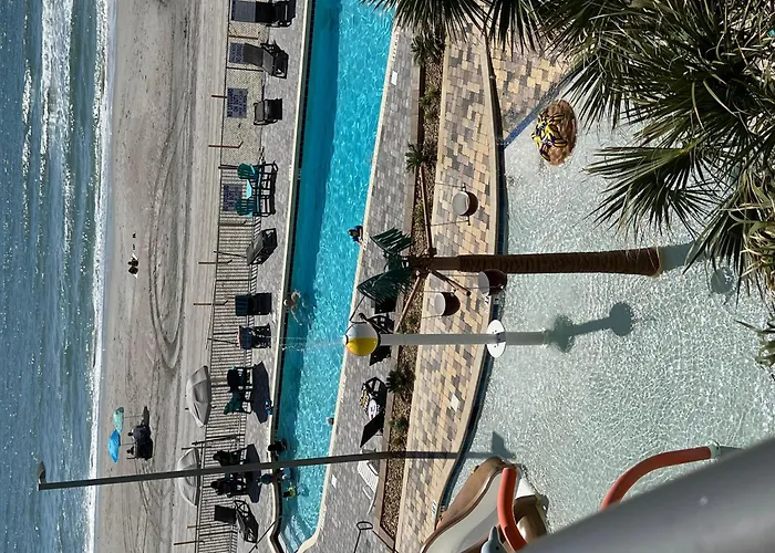 107 S Ocean Blvd, 0308 - Ocean Front Sleeps 6