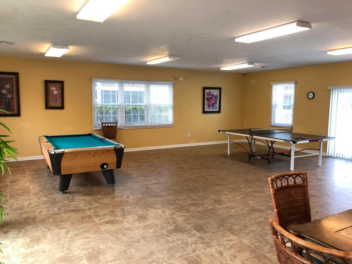 Modern With Shared Pools,hot Tubs, Walk To Beach & Plenty Of Golf! Aparthotel Myrtle Beach