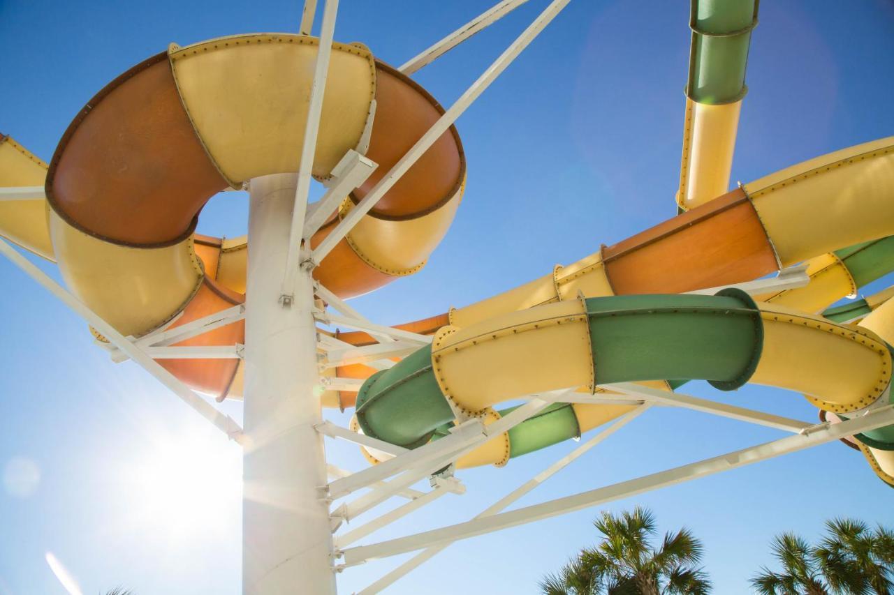 Crown Reef And Waterpark Myrtle Beach