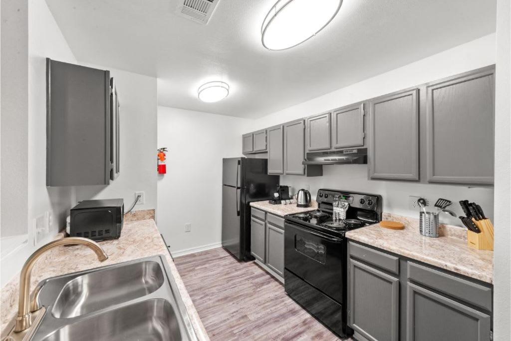 Viagem Bright 2br With Pool, Gym & Parking *