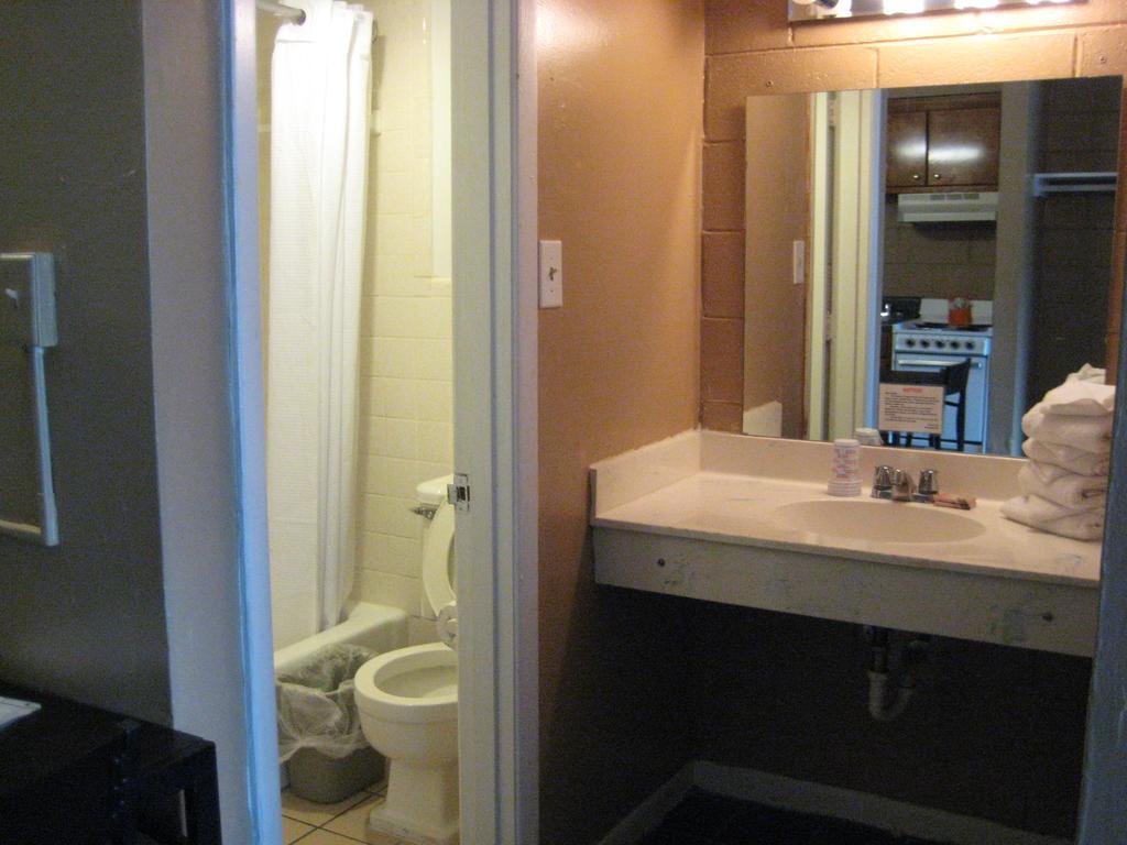 Motel Rainbow Court Annex
