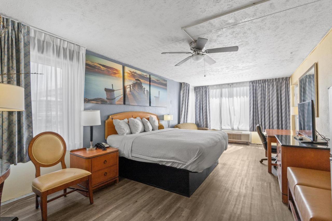Days By Wyndham Myrtle Beach-grand Hotel Myrtle Beach