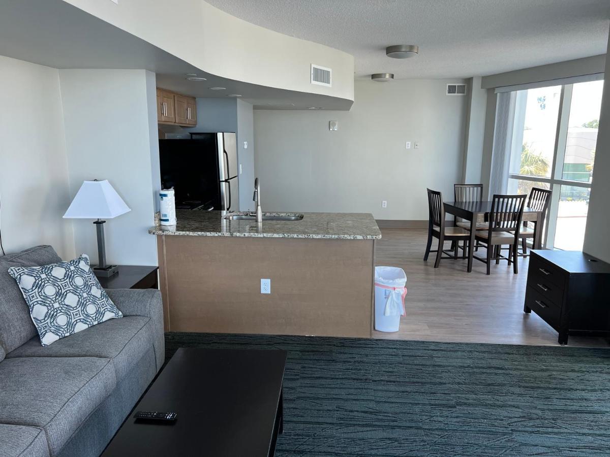 Oceans One Aparthotel