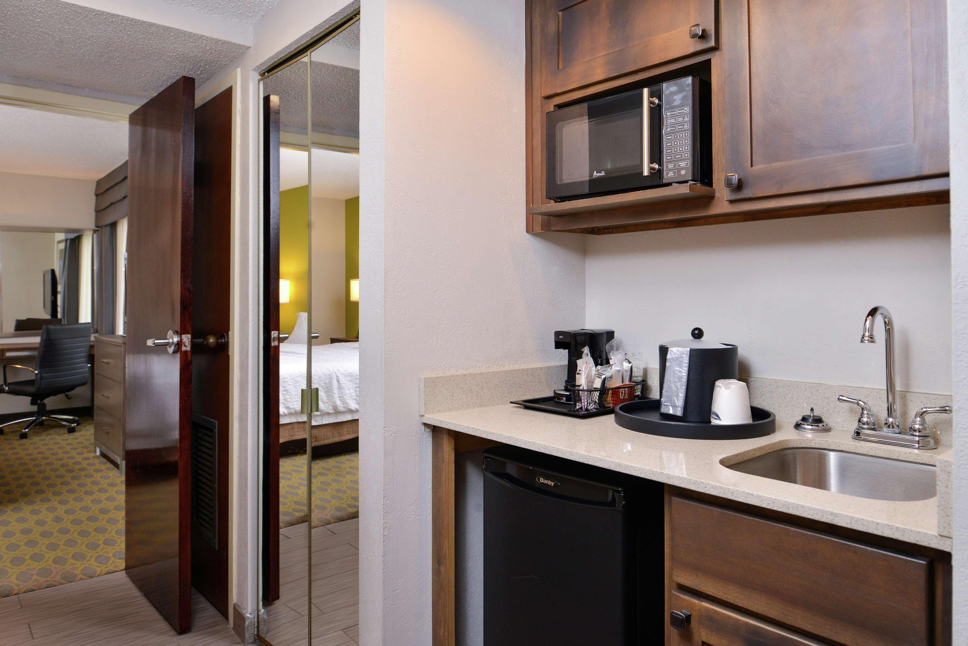Hampton Northwood Hotel