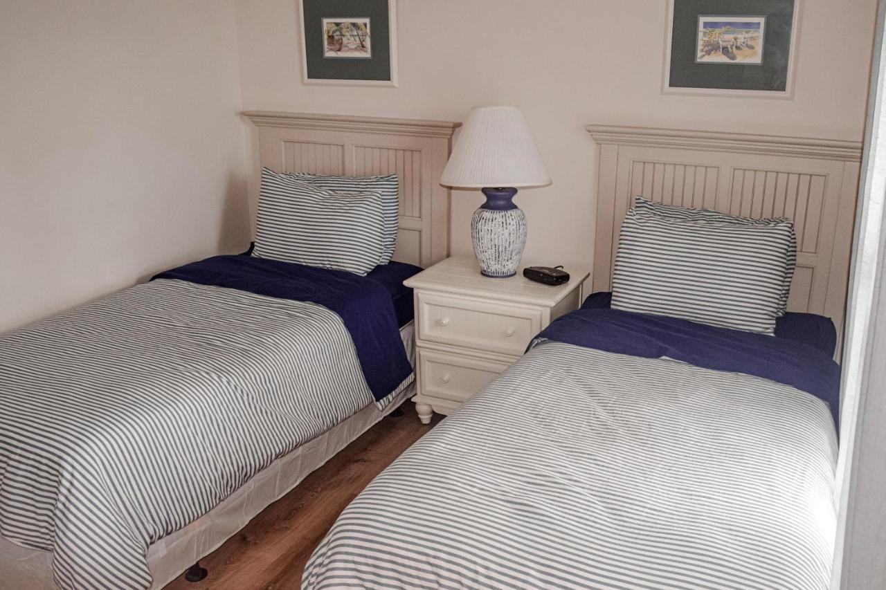 Barefoot 2-bedroom With A Pool * Myrtle Beach