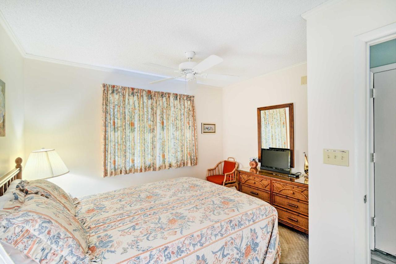 Myrtle Getaway With Pool - Walk To Beach! *